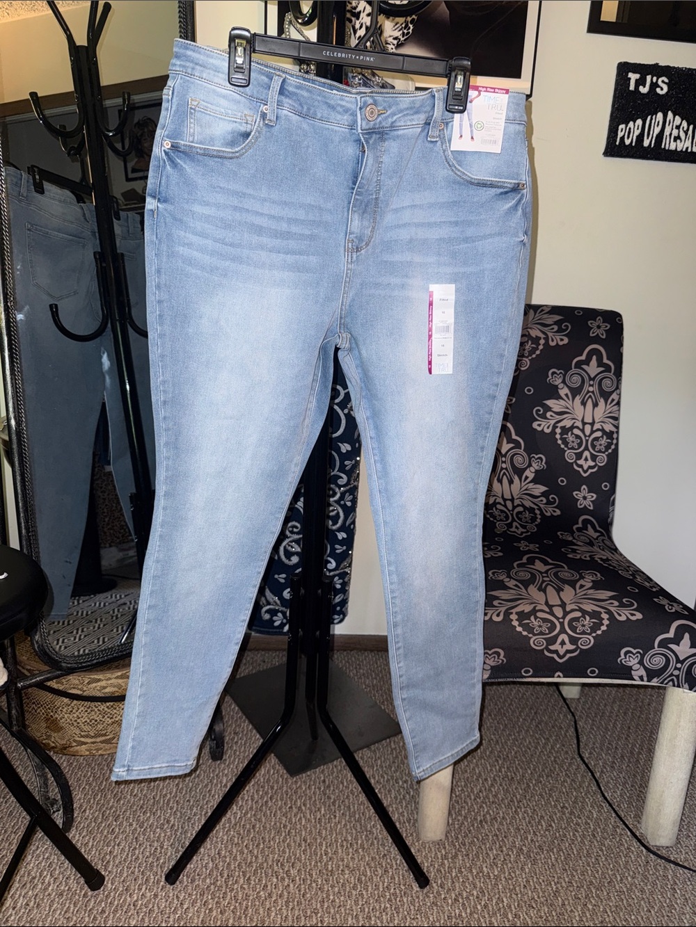 Time and Tru Light Blue Skinny Jeans